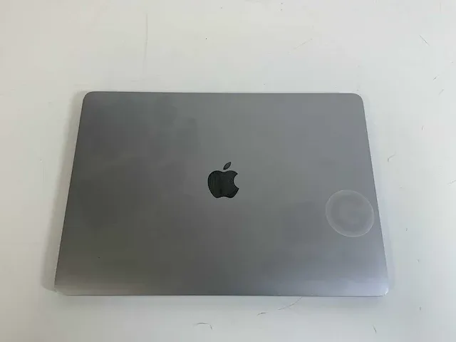 Apple macbook pro 13.3", core(tm) i7 8th gen, 16 gb ram, 251 gb nvme laptop - afbeelding 1 van  6