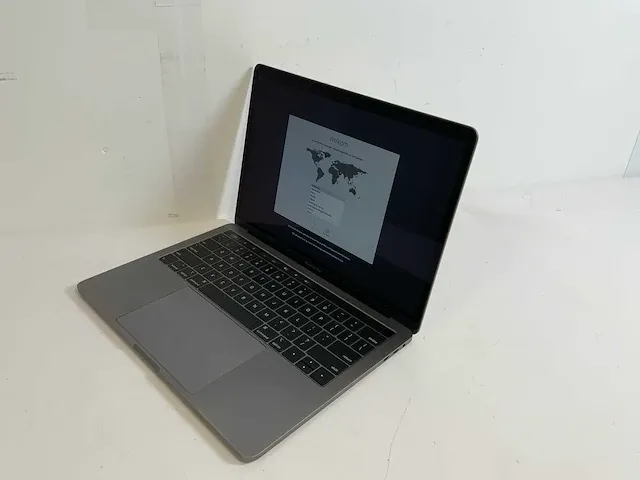 Apple macbook pro 13.3", core(tm) i7 8th gen, 16 gb ram, 251 gb nvme laptop - afbeelding 5 van  6