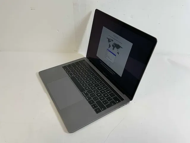 Apple macbook pro 13.3", core(tm) i7 8th gen, 16 gb ram, 251 gb nvme laptop - afbeelding 6 van  6