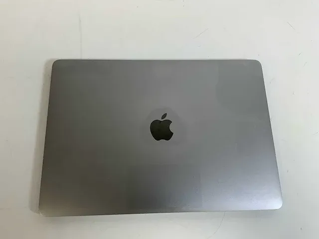 Apple macbook pro 13.3", core(tm) i7 8th gen, 16 gb ram, 251 gb nvme laptop - afbeelding 3 van  6