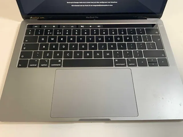 Apple macbook pro 13.3”, core(tm) i7 8th gen, 16 gb ram, 251 gb nvme laptop - afbeelding 4 van  6
