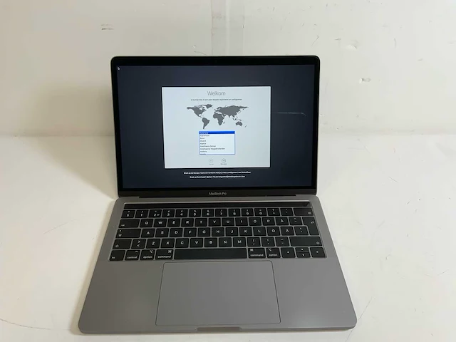 Apple macbook pro 13.3", core(tm) i7 8th gen, 16 gb ram, 251 gb nvme laptop - afbeelding 1 van  6