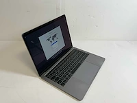 Apple macbook pro 13.3", core(tm) i7 8th gen, 16 gb ram, 251 gb nvme laptop - afbeelding 2 van  6