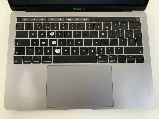 Apple macbook pro 13.3", core(tm) i7 8th gen, 16 gb ram, 251 gb nvme laptop - afbeelding 4 van  8