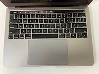 Apple macbook pro 13.3”, core(tm) i7 8th gen, 16 gb ram, 251 gb nvme laptop - afbeelding 4 van  6