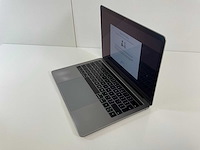 Apple macbook pro 13,3”, core(tm) i7 8th gen, 16 gb ram, 251 gb nvme laptop - afbeelding 3 van  7
