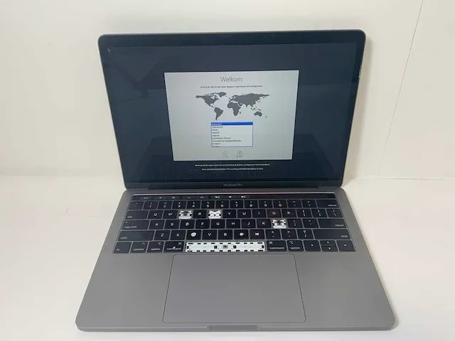 Apple macbook pro 13.3”, core(tm) i7 8th gen, 16 gb ram, 500 gb nvme laptop - afbeelding 1 van  6