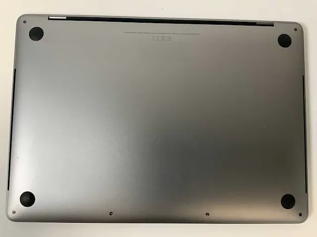 Apple macbook pro 13.3”, core(tm) i7 8th gen, 16 gb ram, 500 gb nvme laptop - afbeelding 6 van  6