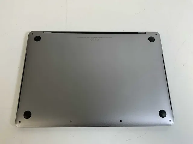 Apple macbook pro 13.3", core(tm) i7 8th gen, 16 gb ram, 500 gb nvme laptop - afbeelding 5 van  6