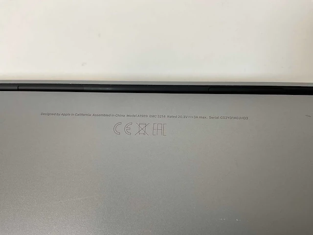 Apple macbook pro 13.3”, core(tm) i7 8th gen, 16 gb ram, 500 gb nvme laptop - afbeelding 7 van  7