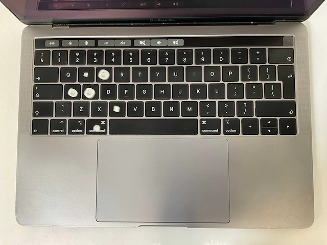 Apple macbook pro 13.3”, core(tm) i7 8th gen, 16 gb ram, 500 gb nvme laptop - afbeelding 4 van  8