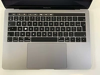 Apple macbook pro 13.3", core(tm) i7 8th gen 16 gb ram, 500 gb nvme laptop - afbeelding 5 van  7