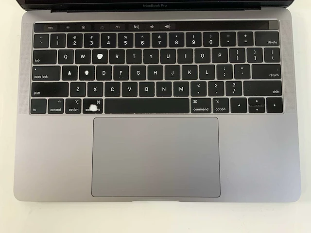 Apple macbook pro 13.3", core(tm) i7 8th gen, 16 gb ram, 500 gb nvme laptop - afbeelding 4 van  7