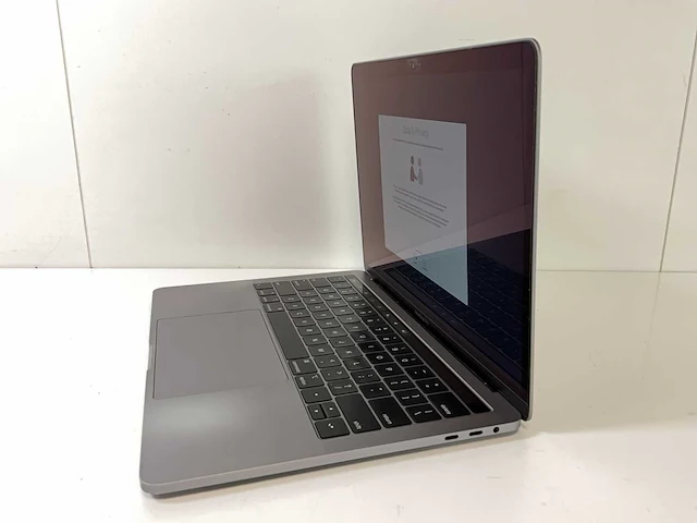 Apple macbook pro 13.3”, core(tm) i7 8th gen, 16 gb ram, 500 gb nvme laptop - afbeelding 3 van  7