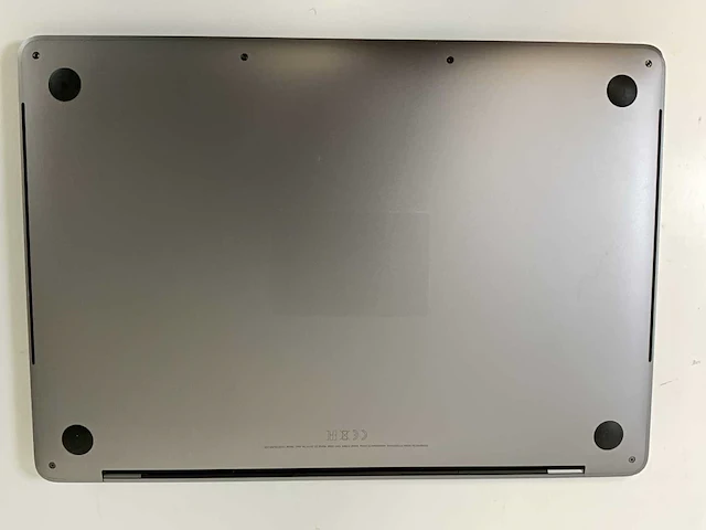 Apple macbook pro 13.3”, core(tm) i7 8th gen, 16 gb ram, 500 gb nvme laptop - afbeelding 6 van  7
