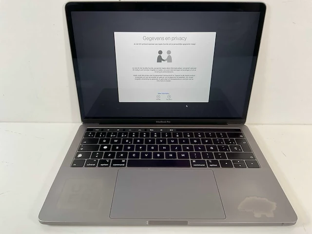Apple macbook pro 13.3”, core(tm) i7 8th gen, 16 gb ram, 500 gb nvme laptop - afbeelding 1 van  7