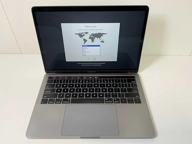 Apple macbook pro 13.3”, core(tm) i7 8th gen, 16 gb ram, 500 gb nvme laptop - afbeelding 1 van  7
