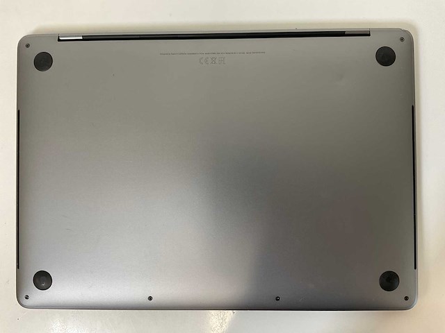 Apple macbook pro 13.3”, core(tm) i7 8th gen, 16 gb ram, 500 gb nvme laptop - afbeelding 6 van  7