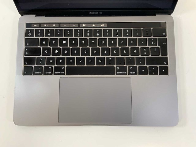 Apple macbook pro 13.3", core(tm) i7 8th gen, 16 gb ram, 500 gb nvme laptop - afbeelding 4 van  8
