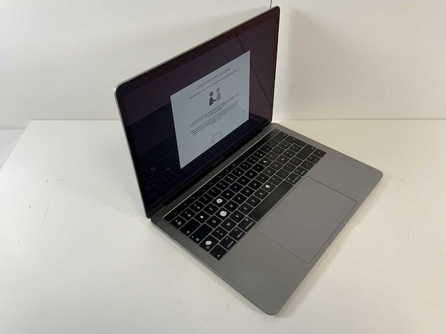 Apple macbook pro 13.3", core(tm) i7 8th gen, 16gb ram, 500gb nvme laptop - afbeelding 3 van  7