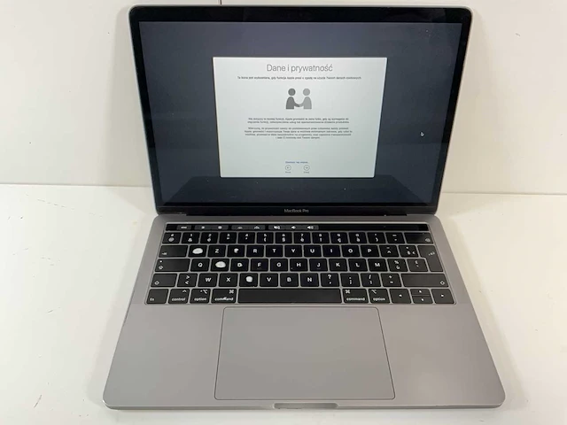 Apple macbook pro 13.3”, core(tm) i7 8th gen, 8 gb ram, 500 gb nvme laptop - afbeelding 1 van  7