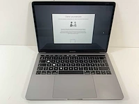 Apple macbook pro 13.3”, core(tm) i7 8th gen, 8 gb ram, 500 gb nvme laptop - afbeelding 1 van  7