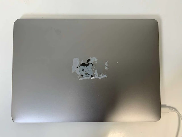 Apple macbook pro 13.3”, dualcore i5, 16 gb ram, 256 gb ssd laptop - afbeelding 5 van  8