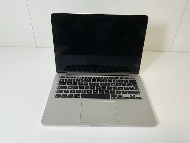 Apple macbook pro 13.3”, dualcore i5, 8 gb ram, 128 gb ssd laptops (3x) - afbeelding 2 van  23