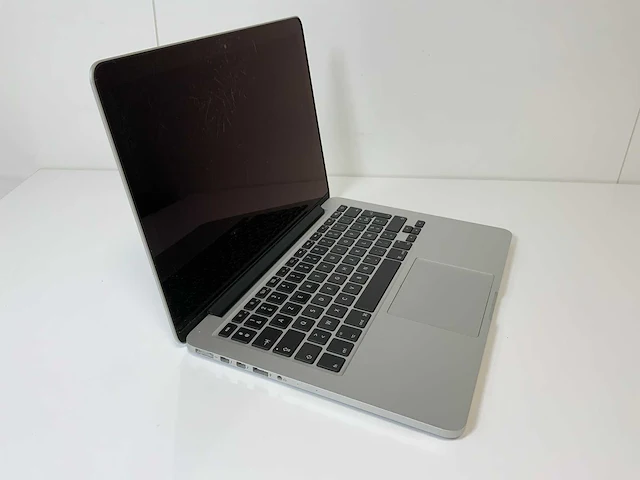 Apple macbook pro 13.3”, dualcore i5, 8 gb ram, 128 gb ssd laptops (3x) - afbeelding 3 van  23
