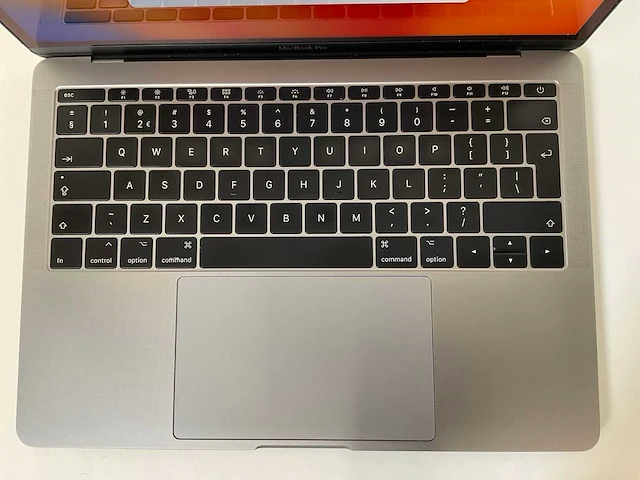 Apple macbook pro 13.3”, dualcore i5, 8 gb ram, 256 gb ssd laptop - afbeelding 4 van  7