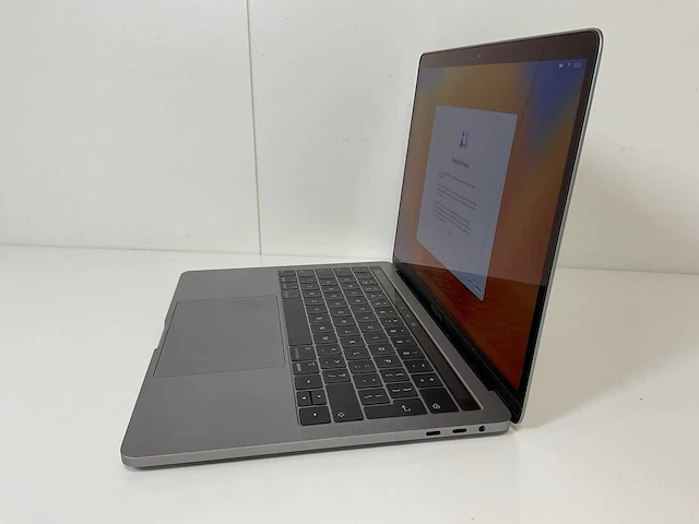 Apple macbook pro 13.3”, dualcore i7, 16 gb ram, 512 gb ssd laptop - afbeelding 3 van  8