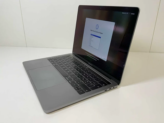 Apple macbook pro 13,3 inch, quadcore i7, 16 gb ram, 512 gb ssd-laptop - afbeelding 2 van  7