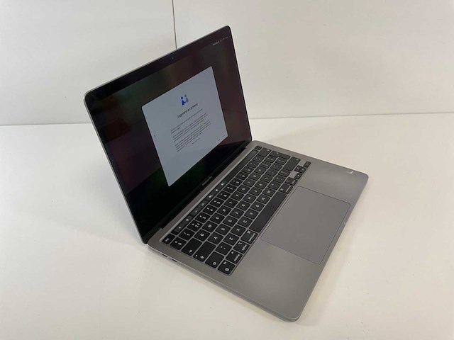 Apple macbook pro 13,3”, m1, 8 gb ram, 251 gb nvme, m1 laptop - afbeelding 2 van  7