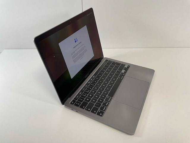 Apple macbook pro 13,3”, m1, 8 gb ram, 251 gb nvme, m1 laptop - afbeelding 2 van  7