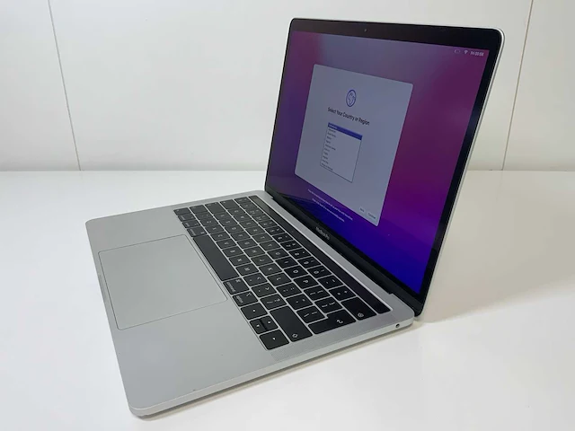 Apple macbook pro 13.3”, quadcore i5, 16 gb ram, 256 gb ssd laptop - afbeelding 3 van  8