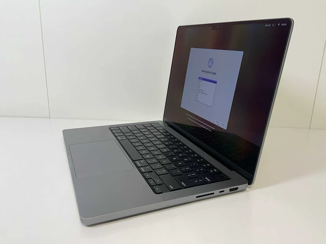 Apple macbook pro 14”, apple m1 pro, 16 gb ram, 500 gb nvme laptop - afbeelding 3 van  7