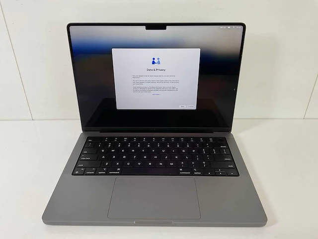 Apple macbook pro 14”, apple m1 pro, 16 gb ram, 512 gb nvme laptop - afbeelding 1 van  7
