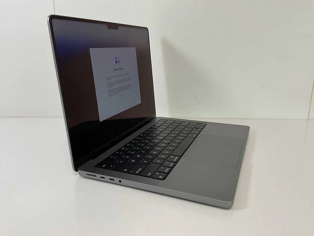 Apple macbook pro 14”, apple m1 pro, 16 gb ram, 512 gb nvme laptop - afbeelding 2 van  7