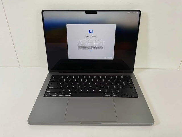 Apple macbook pro 14”, apple m1 pro, 16 gb ram, 512 gb nvme laptop - afbeelding 1 van  9