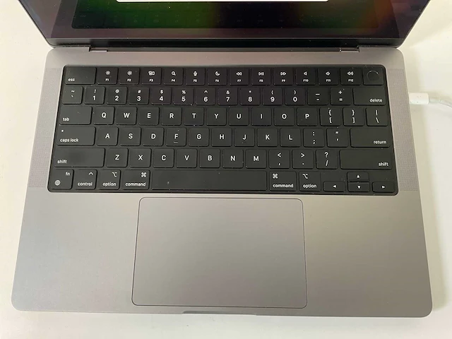 Apple macbook pro 14”, apple m1 pro, 16 gb ram, 512 gb nvme laptop - afbeelding 4 van  7