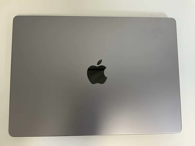 Apple macbook pro 14", apple m1 pro, 16 gb ram, 512 gb ssd laptop - afbeelding 5 van  8