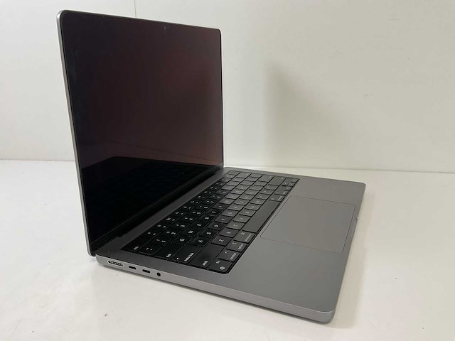 Apple macbook pro 14”, apple m1 pro, 32 gb ram, 500 gb ssd laptop - afbeelding 2 van  7