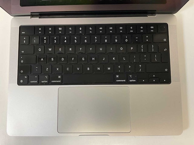 Apple macbook pro 14”, apple m2 pro, 16 gb ram, 1 tb nvme laptop - afbeelding 4 van  8