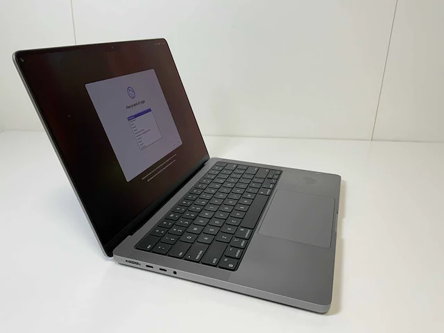 Apple macbook pro 14", m1 pro, 16 gb ram, 500 gb ssd laptop - afbeelding 3 van  6