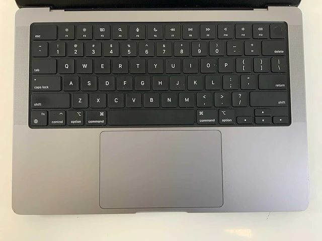Apple macbook pro 14", m1 pro, 16 gb ram, 512 gb ssd laptop - afbeelding 4 van  7