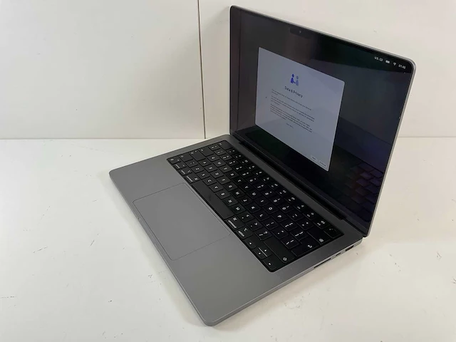 Apple macbook pro 14”, m1 pro, 16 gb ram, 512 gb ssd laptop - afbeelding 3 van  7