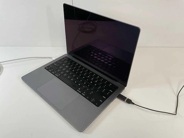 Apple macbook pro 14”, m1 pro, 16 gb ram, 512 gb ssd laptop - afbeelding 3 van  7