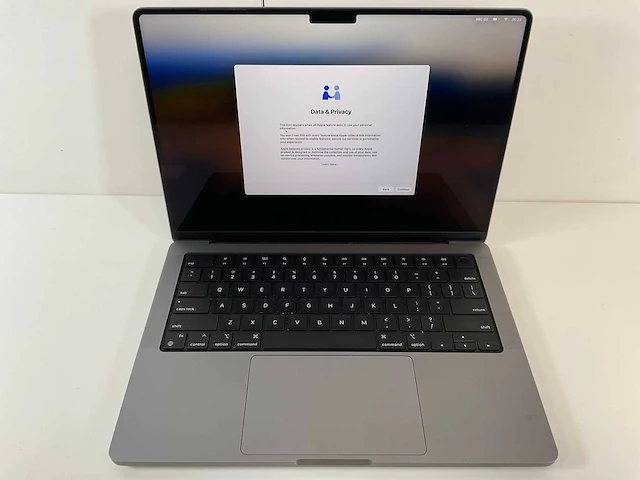 Apple macbook pro 14”, m1 pro, 16 gb ram, 512 gb ssd laptop - afbeelding 1 van  7