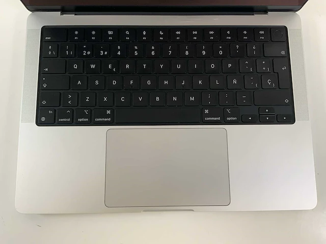 Apple macbook pro 14", m3 max, 32 gb ram, 1 tb ssd laptop - afbeelding 4 van  7