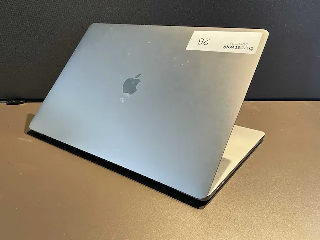 Apple macbook pro 15 inch (a2141) laptop - afbeelding 5 van  7